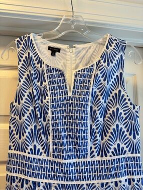 Talbots White and Blue Patterned Sleeveless Dress